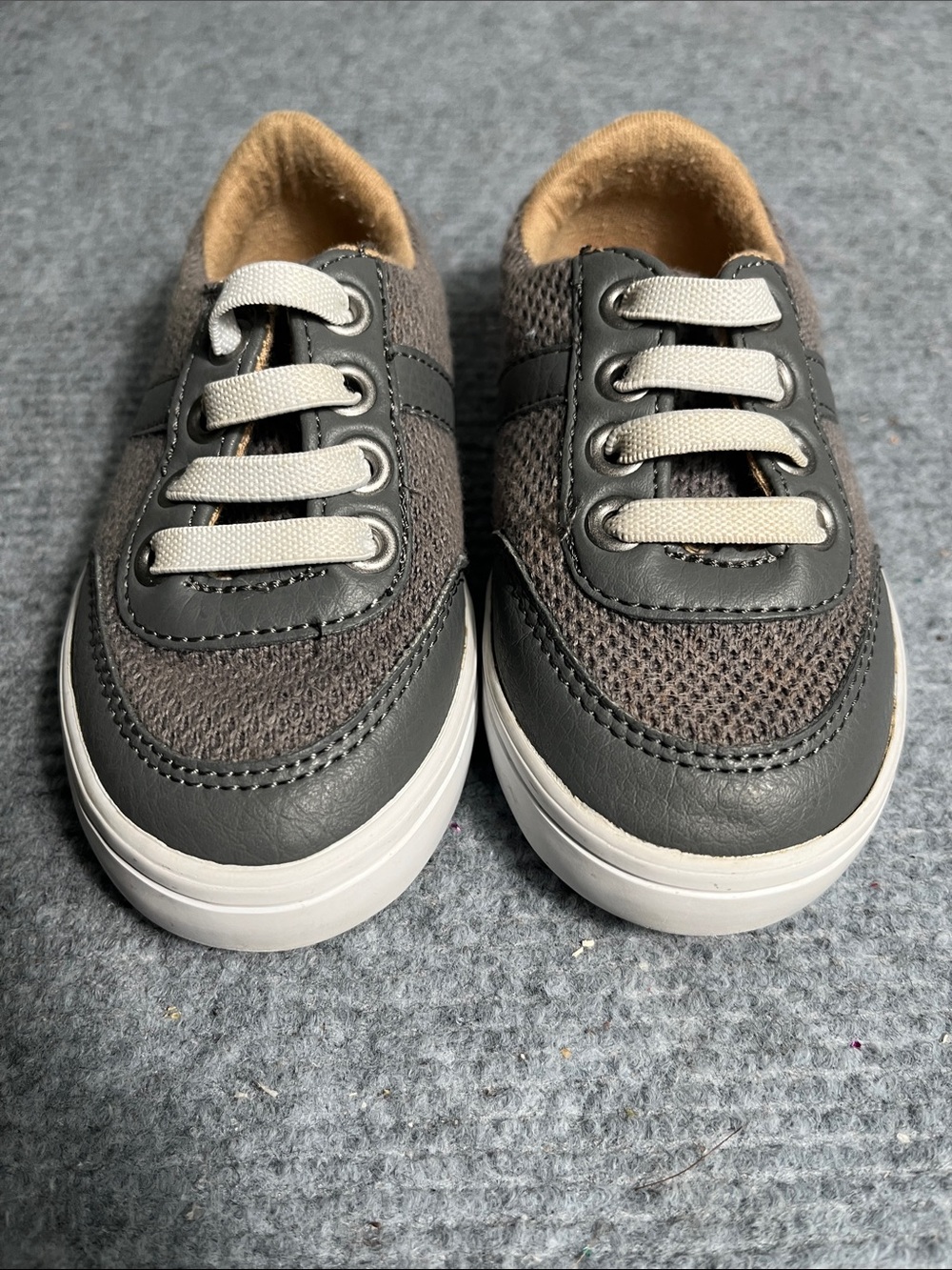 Janie and Jack Gray Knit & Leather-Trim Kids Sneakers
